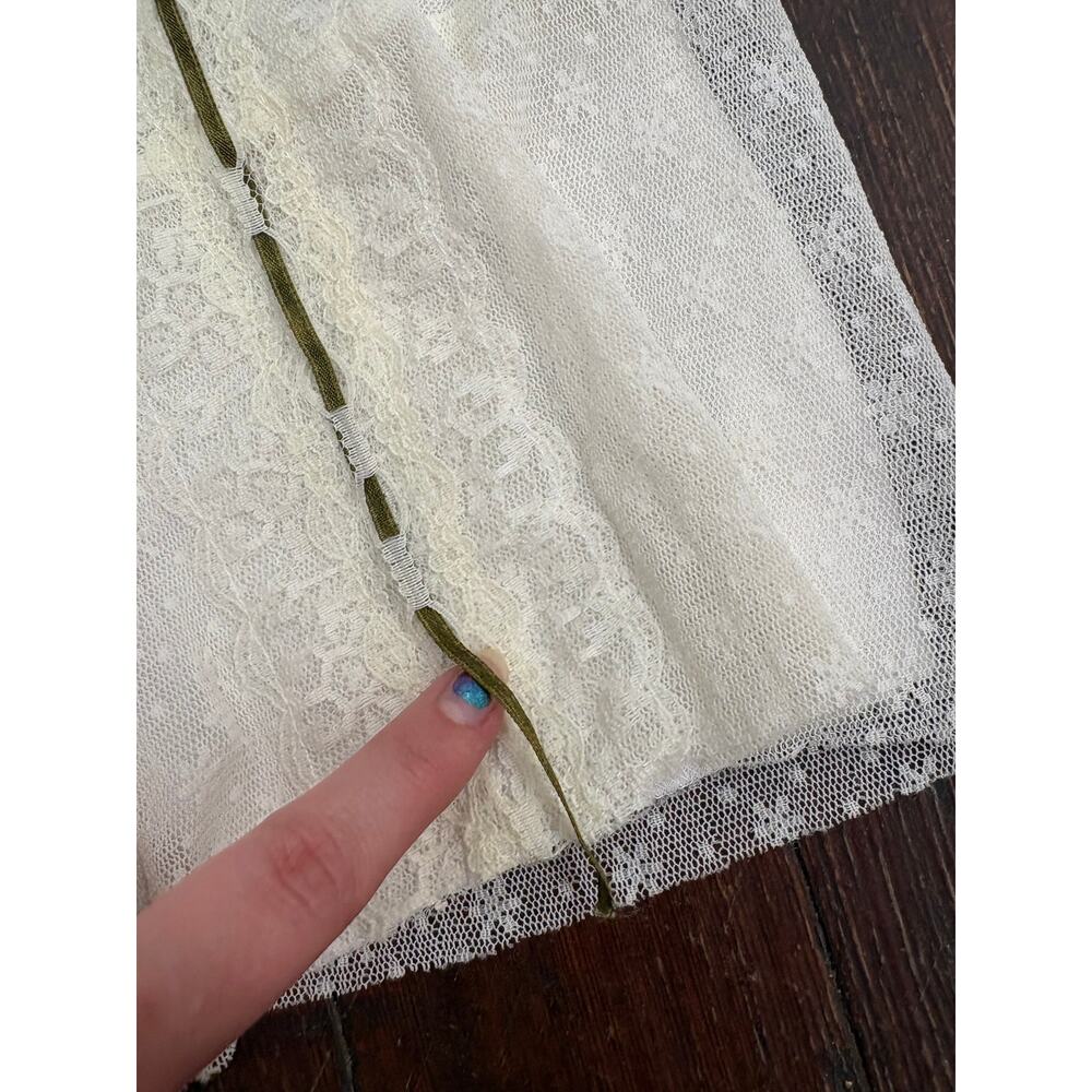 Y2K Young Essence Sleeveless Lace Button Up Cream and Green size S - Picture 6 of 7